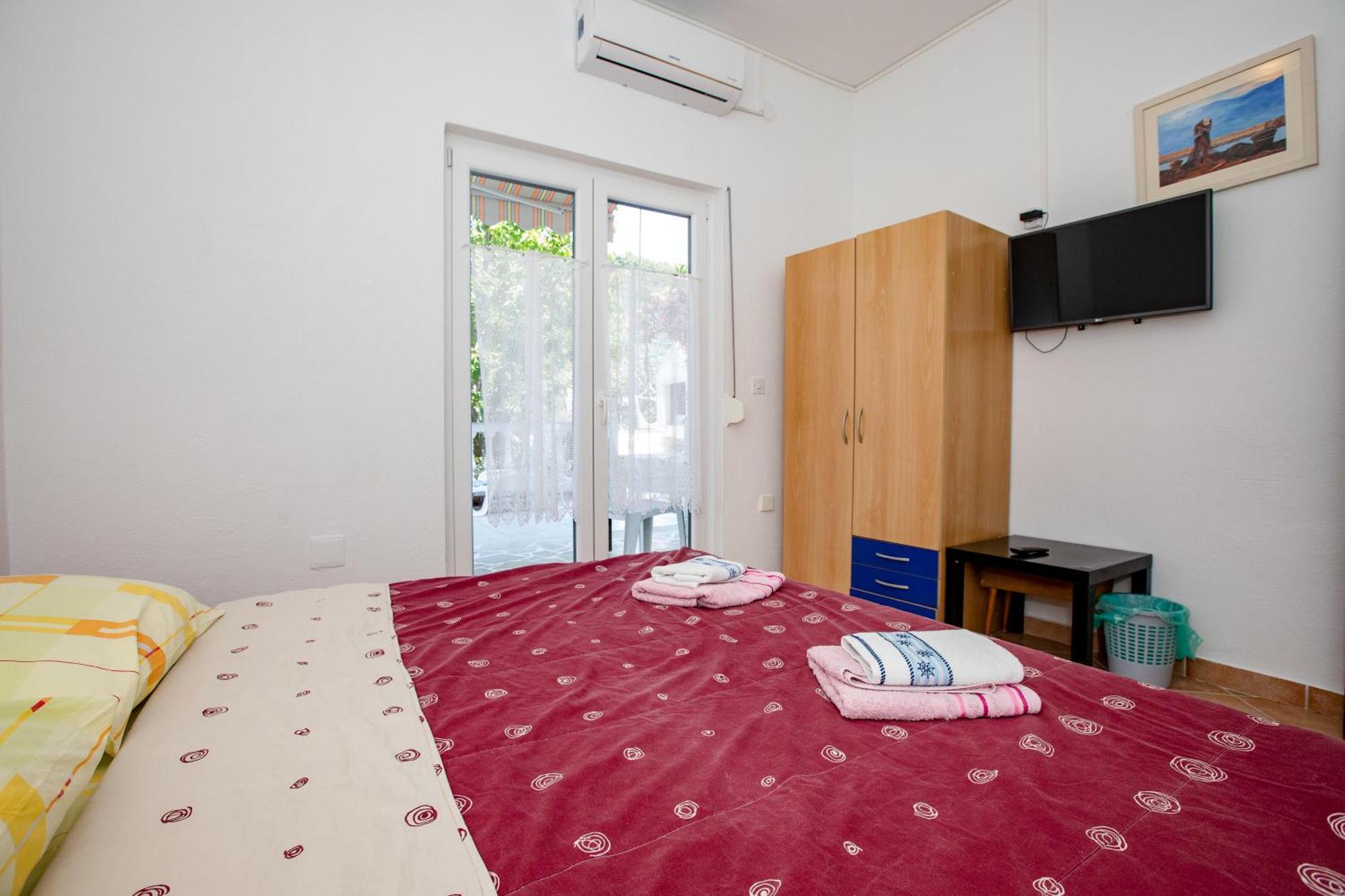 Lovely Meta Apartments Palit Экстерьер фото